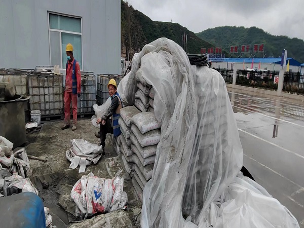 卡若厂房基础沉降注浆加固